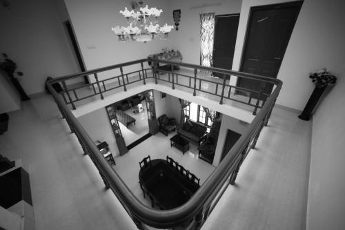 Image 12