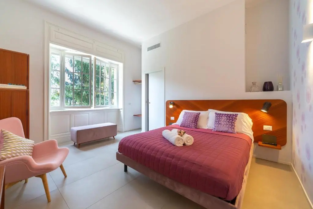 Standard Double room (full double bed)
