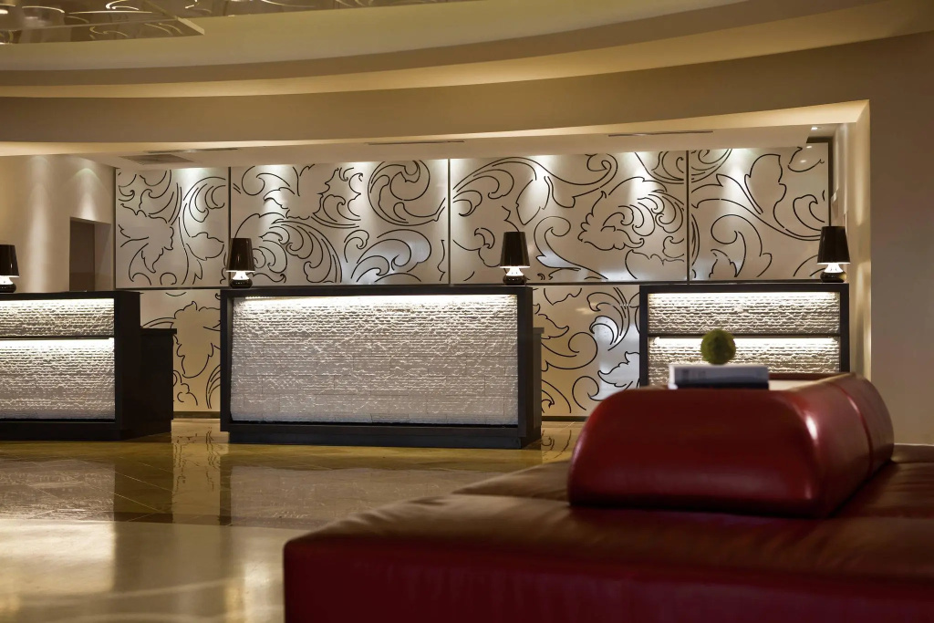 Renaissance Newark Airport Hotel — фото