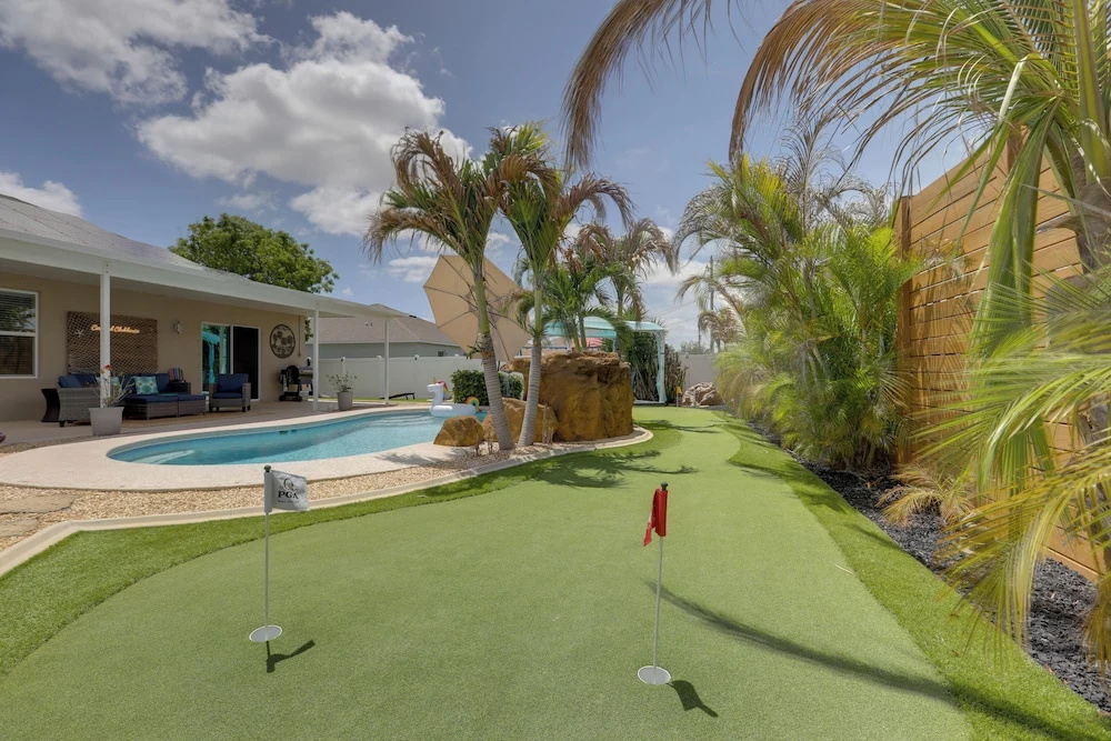 Swim, Golf, Grill & Chill! Port St Lucie Getaway