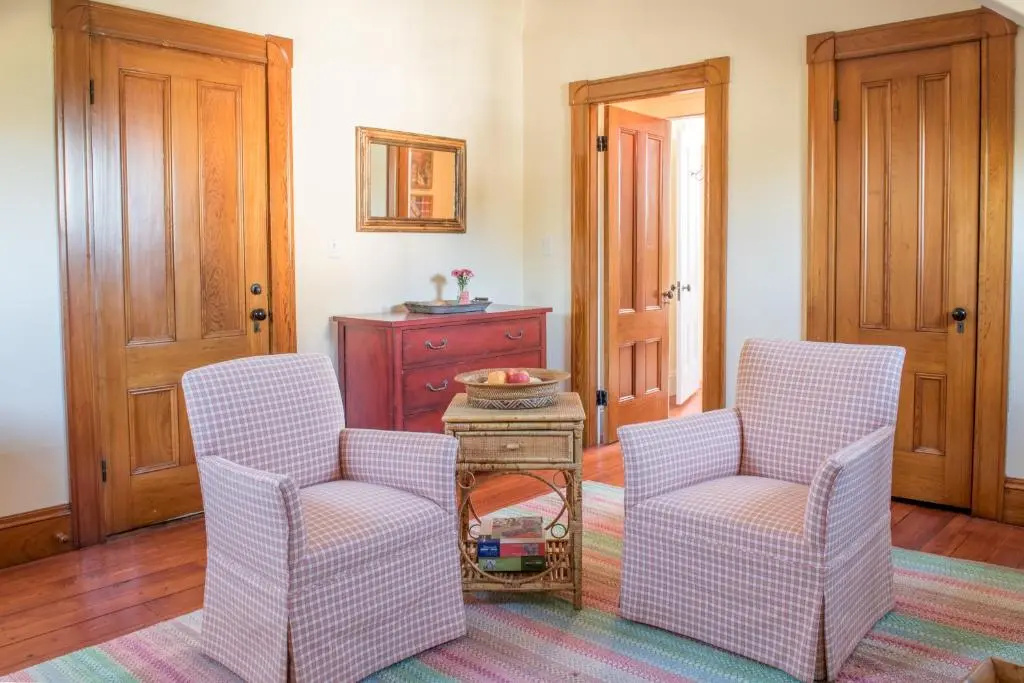 Suite with river view