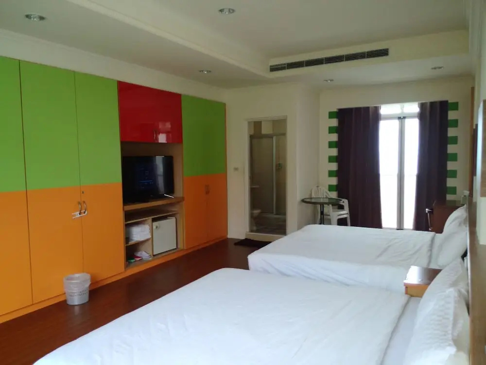 Standard Quadruple room with balcony and with ocean view