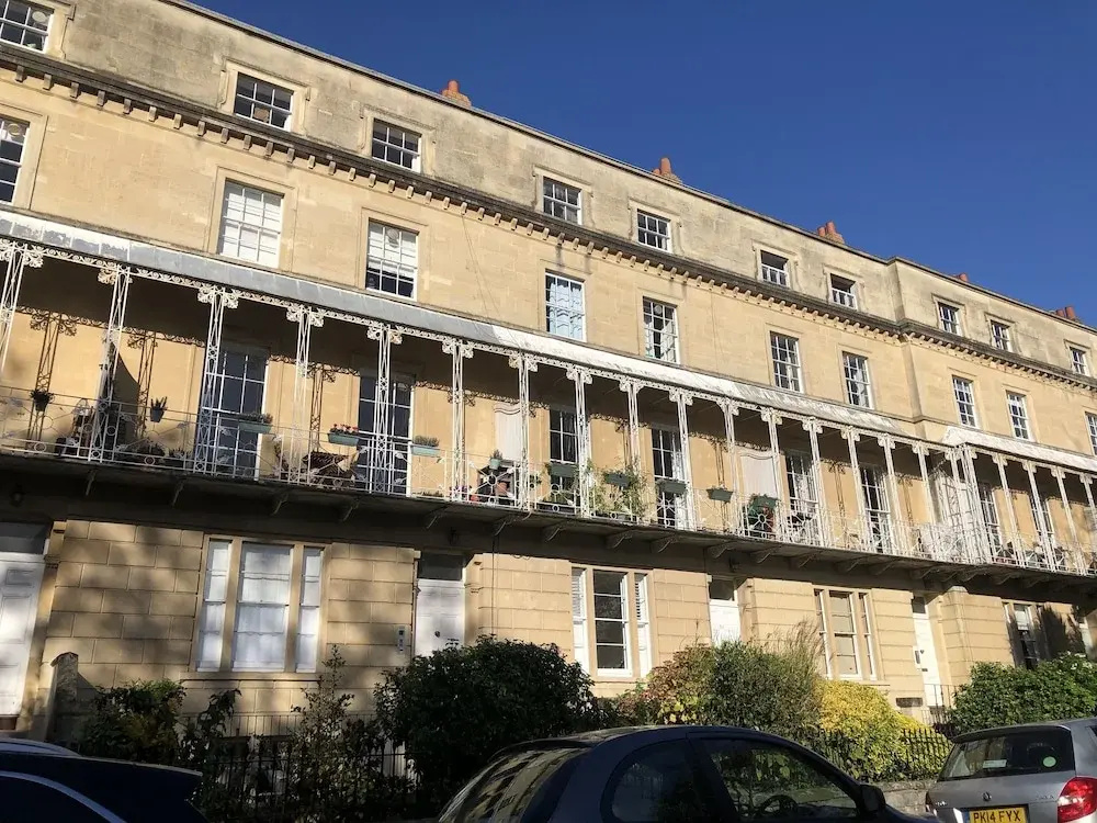 2 Bedroom Flat in Beautiful Clifton