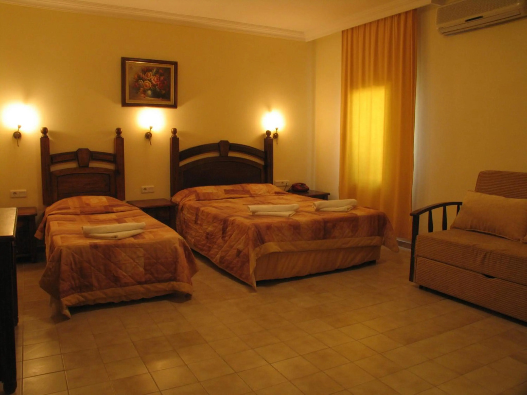 Hotel photo 13