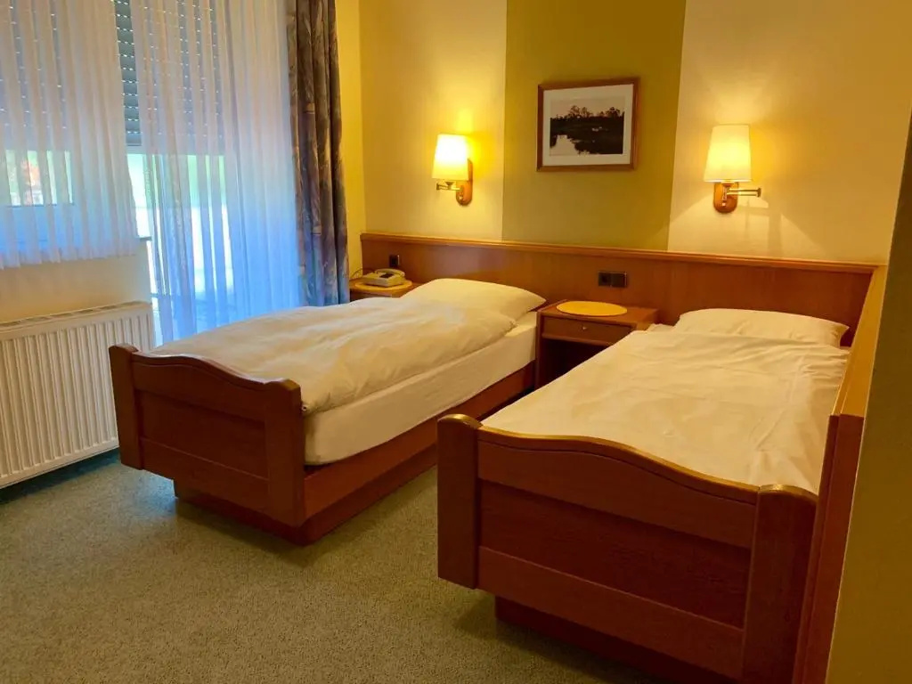 Standard Double room (full double bed)