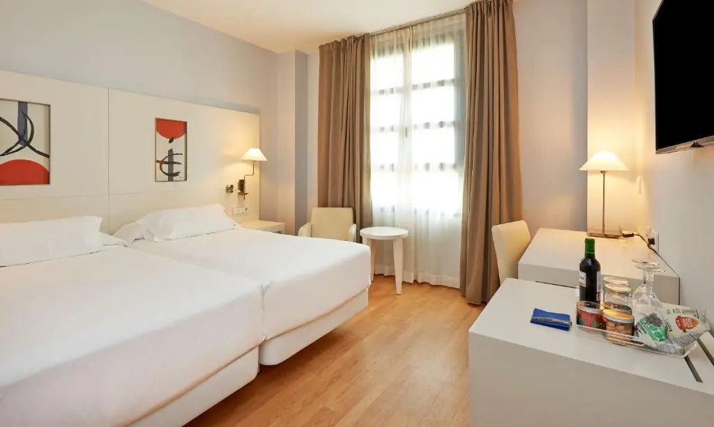 NH Valencia Las Artes - Chambres