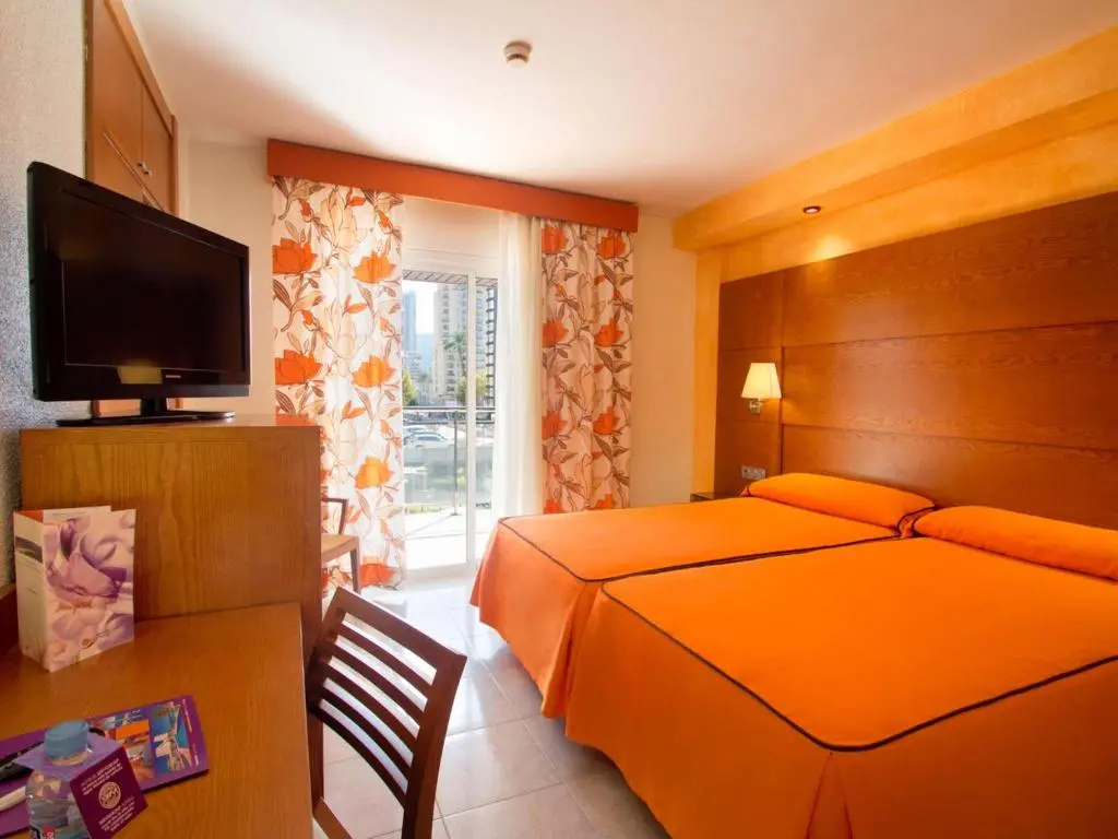 Standard Double room (twin beds)