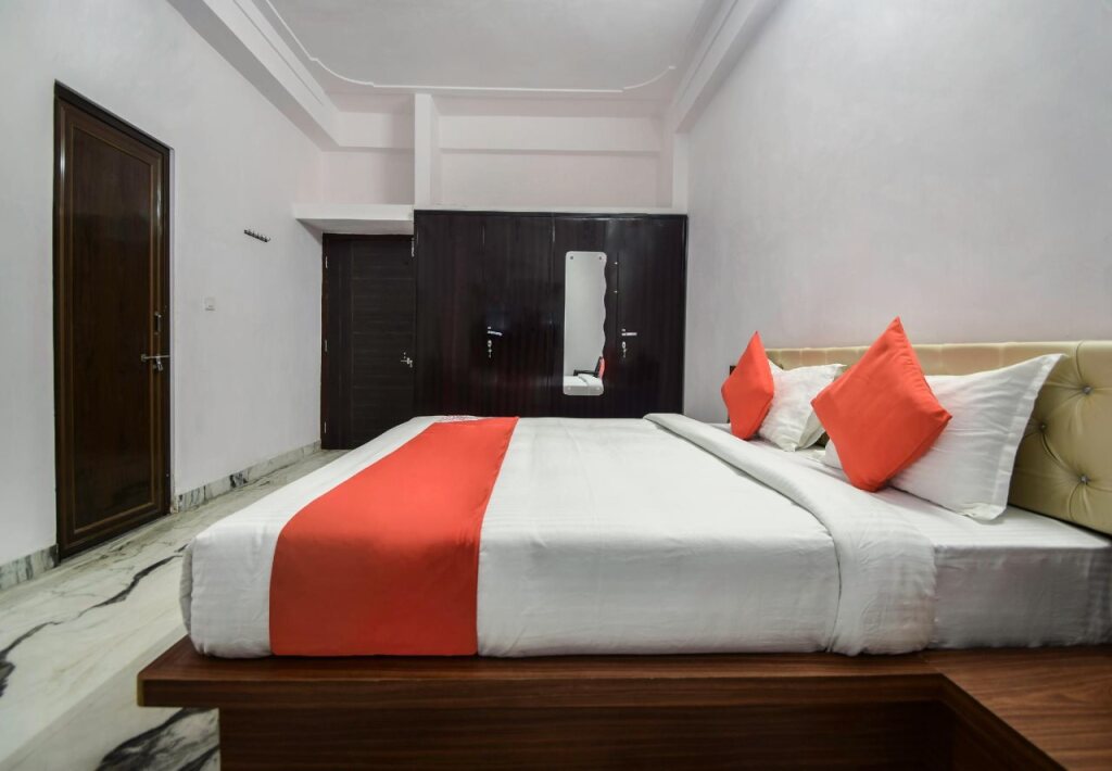 gallery_image_hidden_18