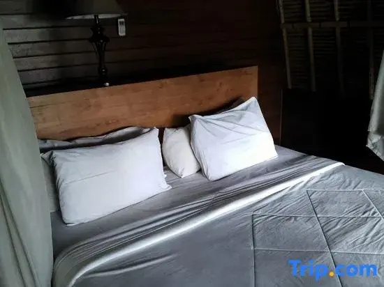 Sukanusa Luxury Huts - Chambres