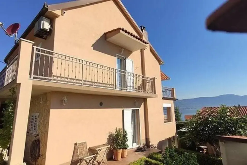 Villa Mala - Pool - Jacuzzi - 5 min. zum Meer