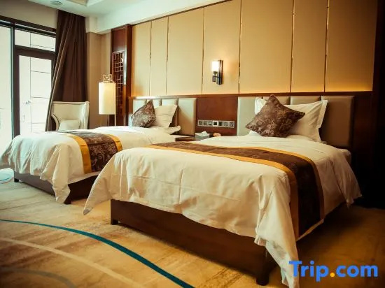 Grand room