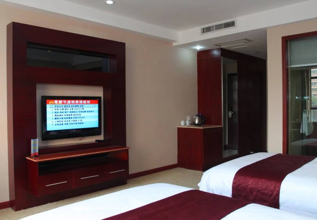 Hotel photo 12