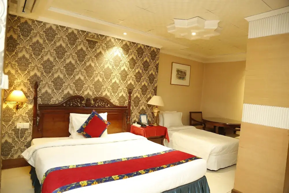 Superior Suite