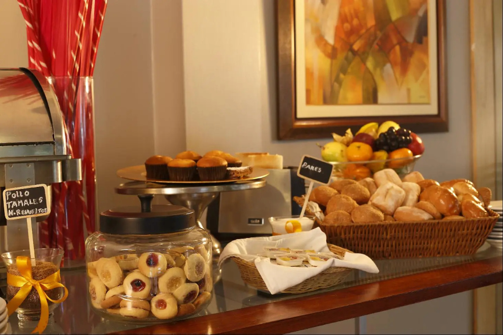 Hotel photo 12
