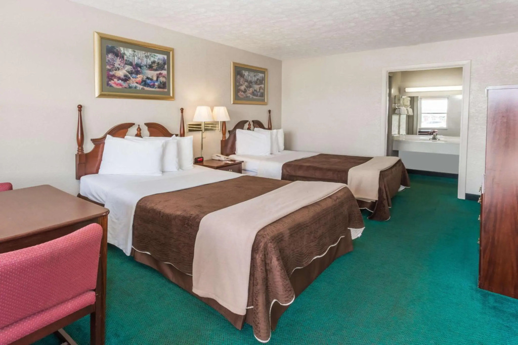 Knights Inn Peru - фото 5