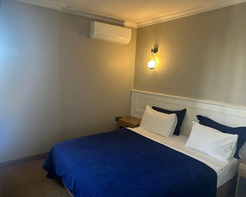 Grand Apartment