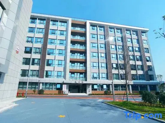 Suining Yaoanyi Hotel (Anju District Administrative Approval Bureau)