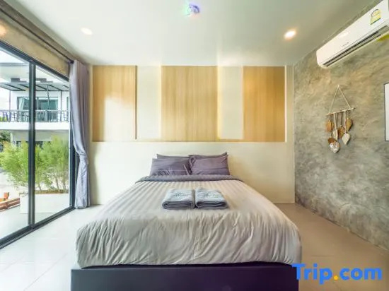 Standard room with balcony
