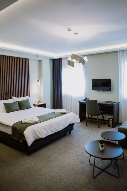 Single Suite