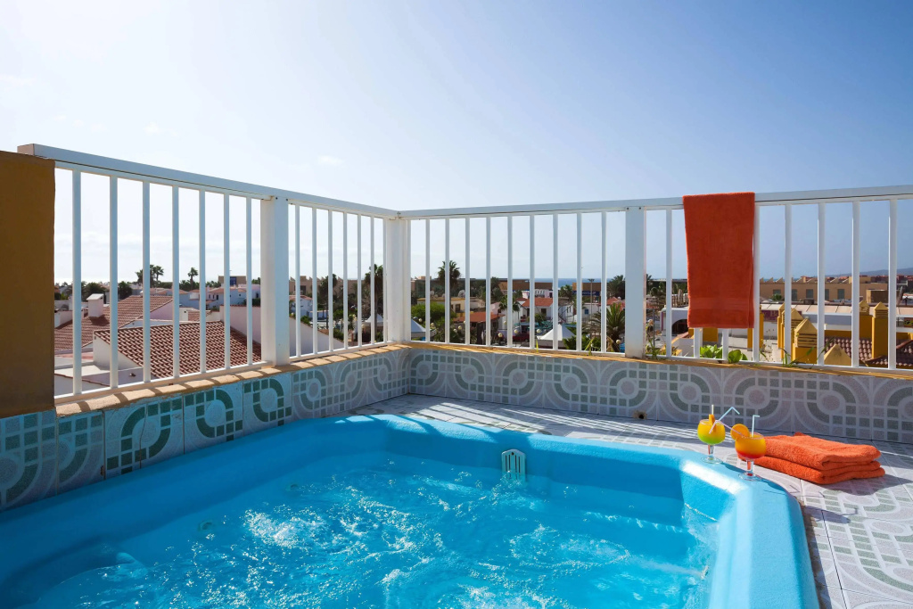 Caleta Garden - Général