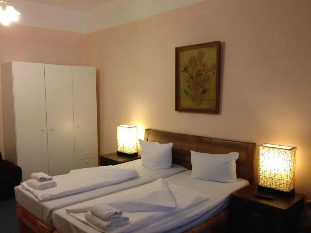 Hotel Bee Fang — 4