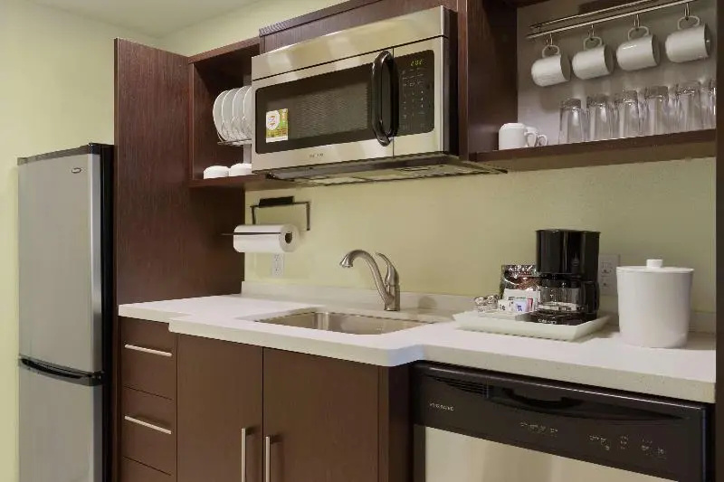 Home2 Suites by Hilton Canton - Chambres