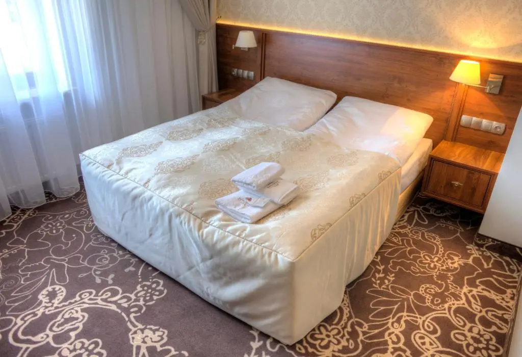 Standard Double room (full double bed)