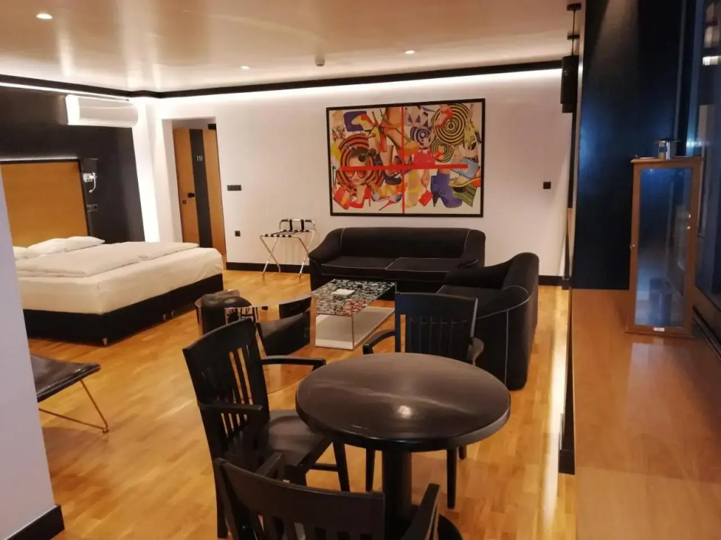 Hotel photo 13