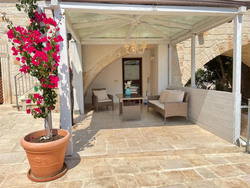 Lamanna SUMMER HOUSE