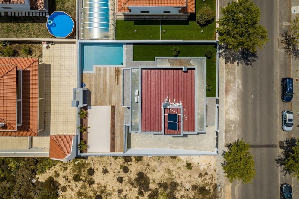 Villa With 4 Bedrooms in Nazaré, With Private Pool and Enclosed Garden - 4 km From the Beach