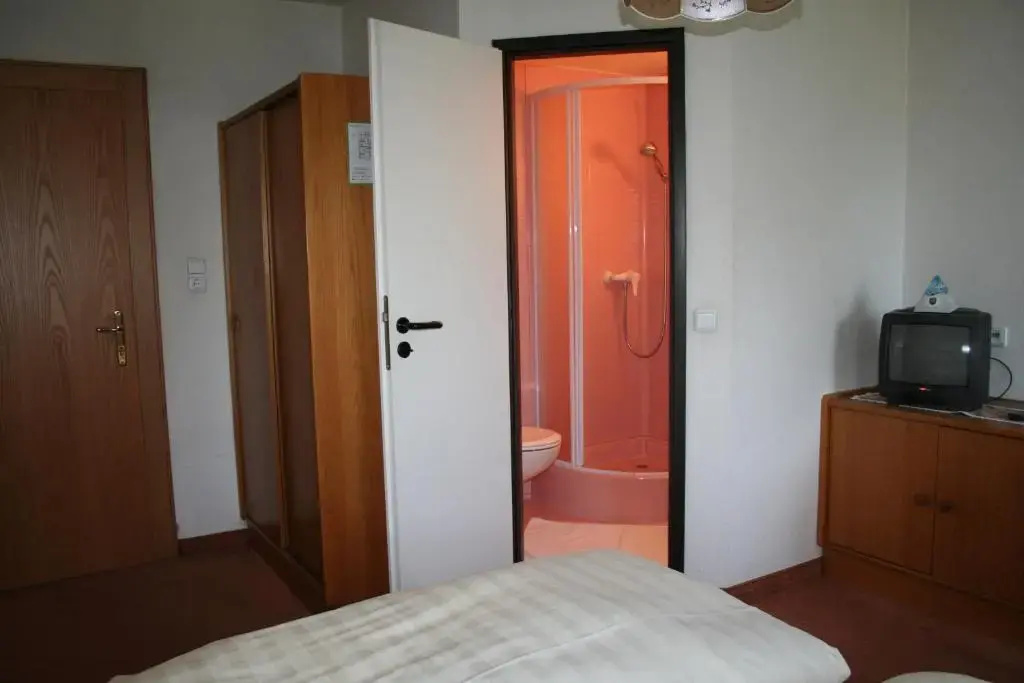 Schweizerhaus - Chambres