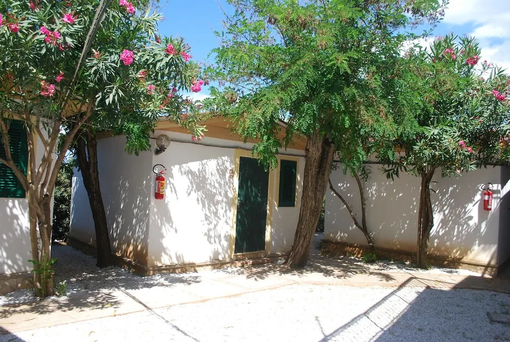 Camping Villaggio Saline