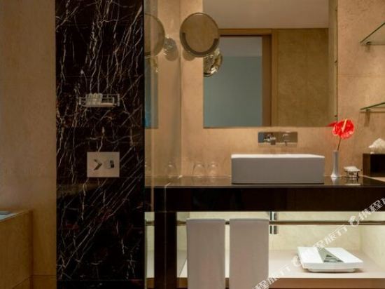 Le Royal Meridien Abu Dhabi