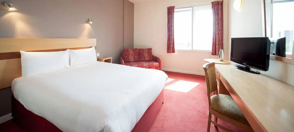 Leonardo Hotel Nottingham - 3