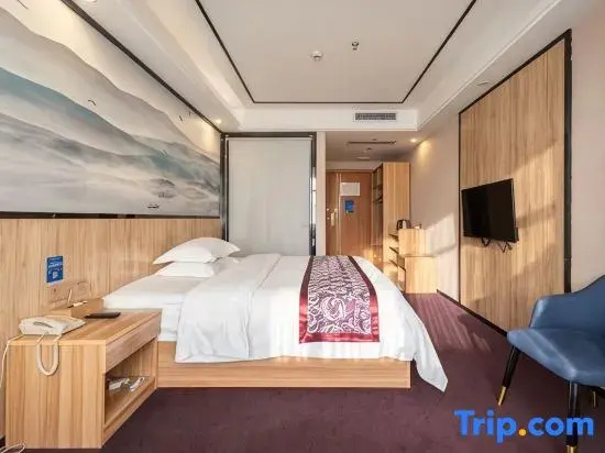 Business Double room (full double bed)