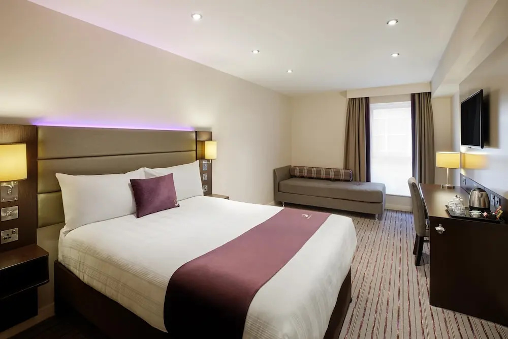 Standard Double room (full double bed)