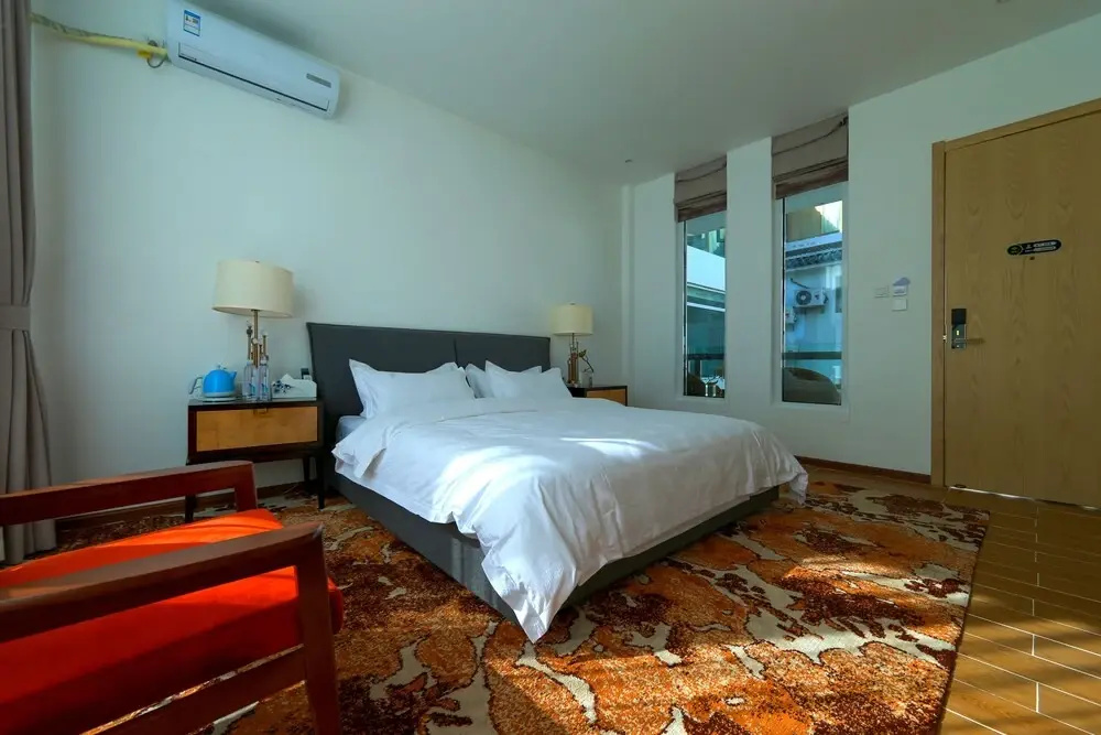Hotel photo 12