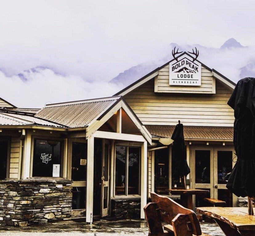 Bold Peak Lodge in Glenorchy