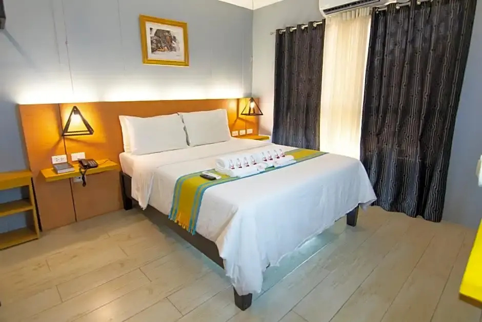 Superior Double room (full double bed)