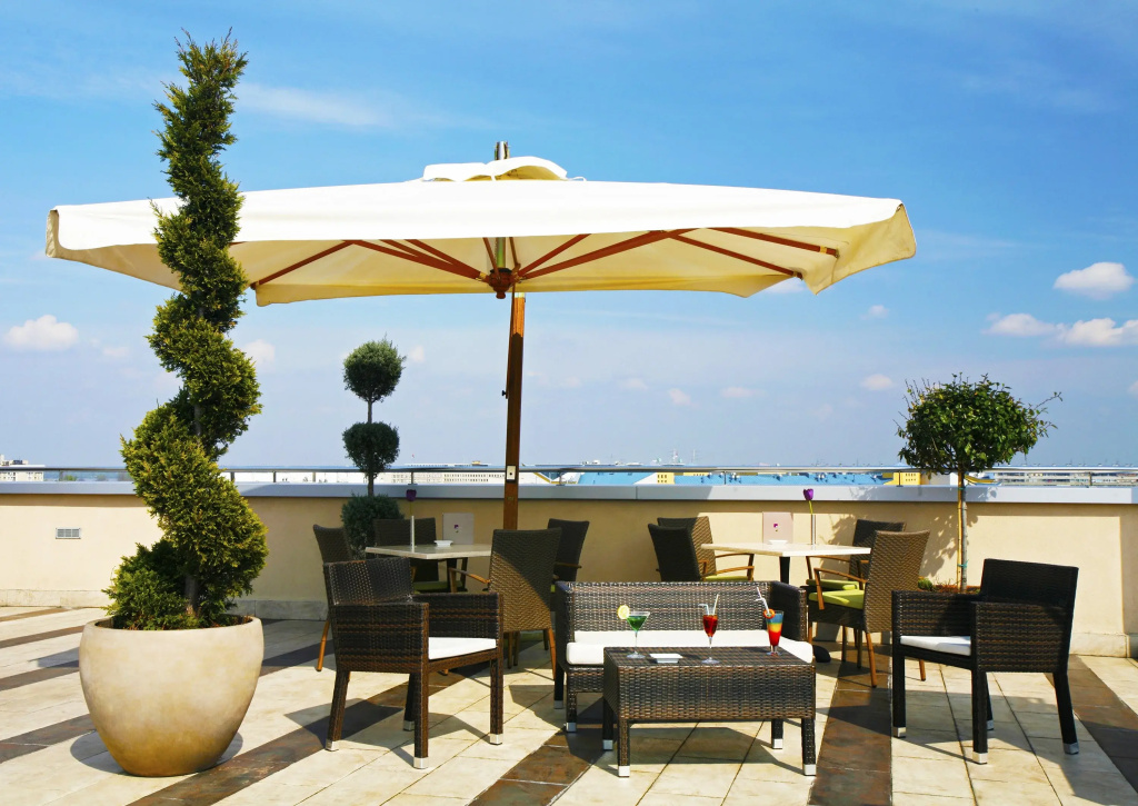 In Hotel Belgrade - Général