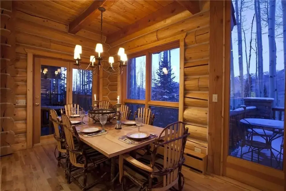 Snowdrift Cabin - Général
