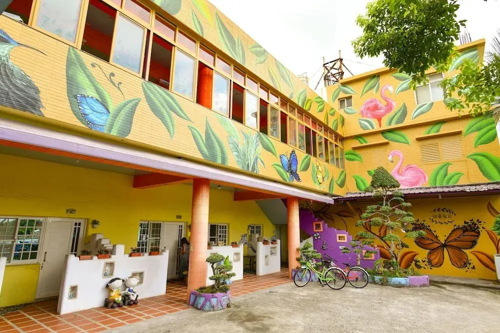 Yingxun Hotel