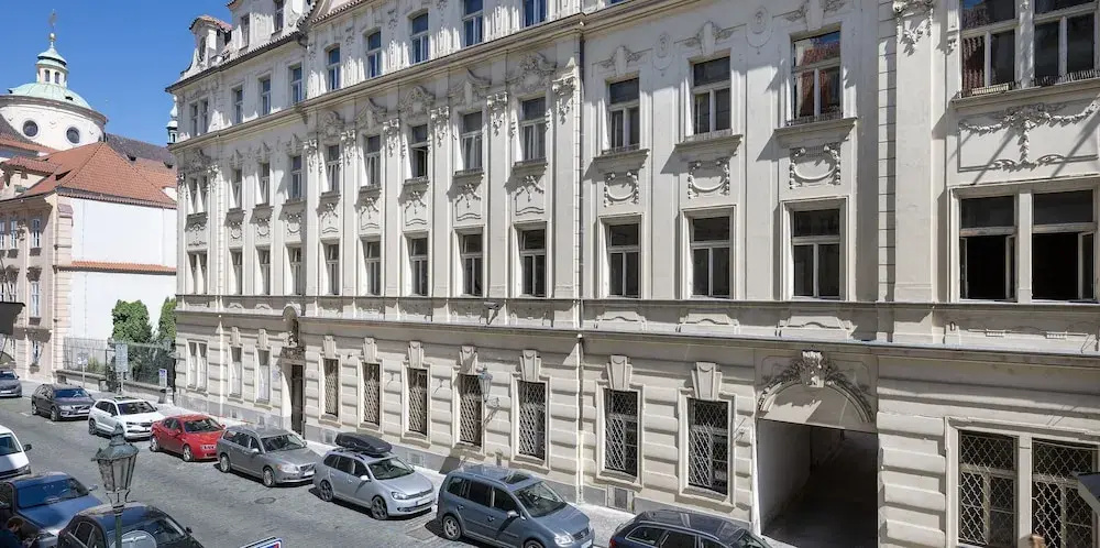 Kaiserstein Palace Apartments