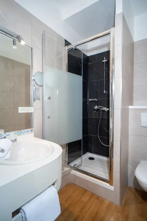 Logis Hotel Le Majestic - Chambres