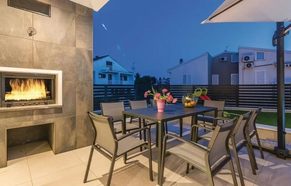 Beautiful Home in Biograd With 5 Bedrooms, Wifi and Outdoor Swimming Pool