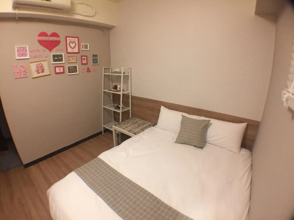 image url
