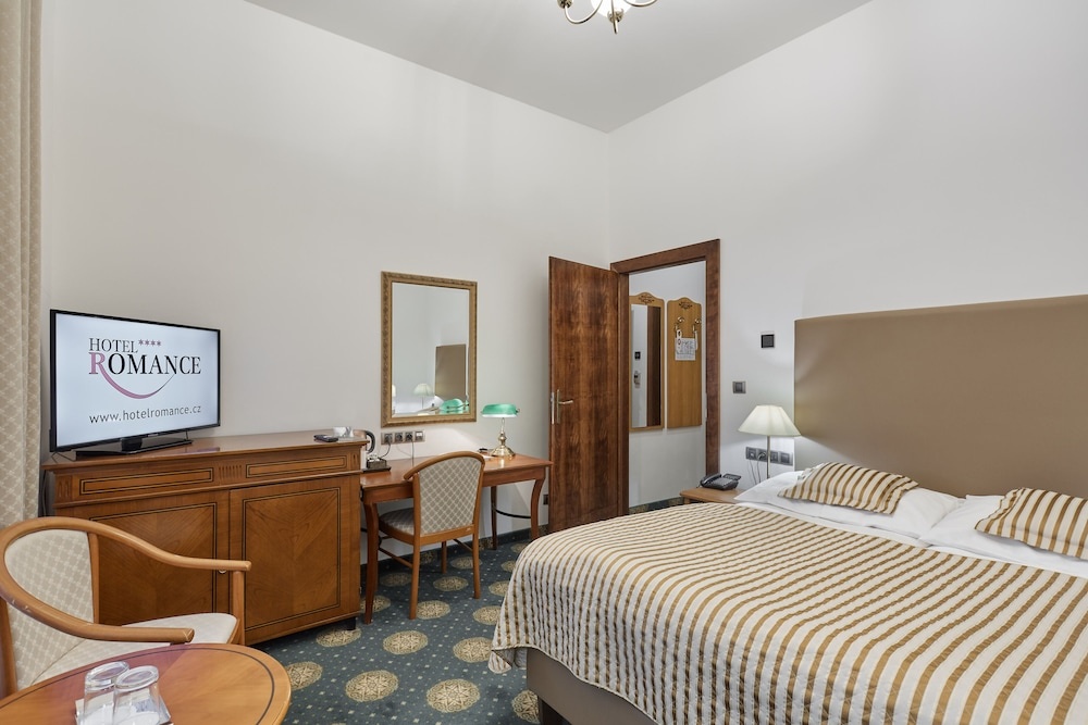 Economy Double Basement room (full double bed)