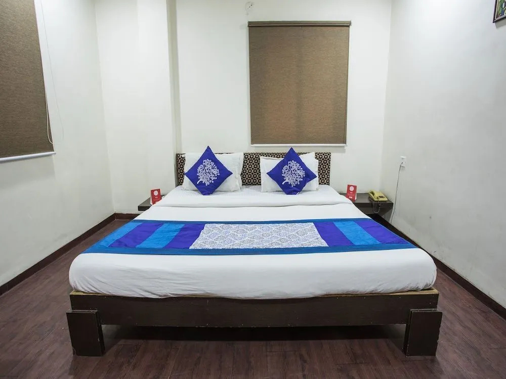 Hotel Dawar Regency by OYO
