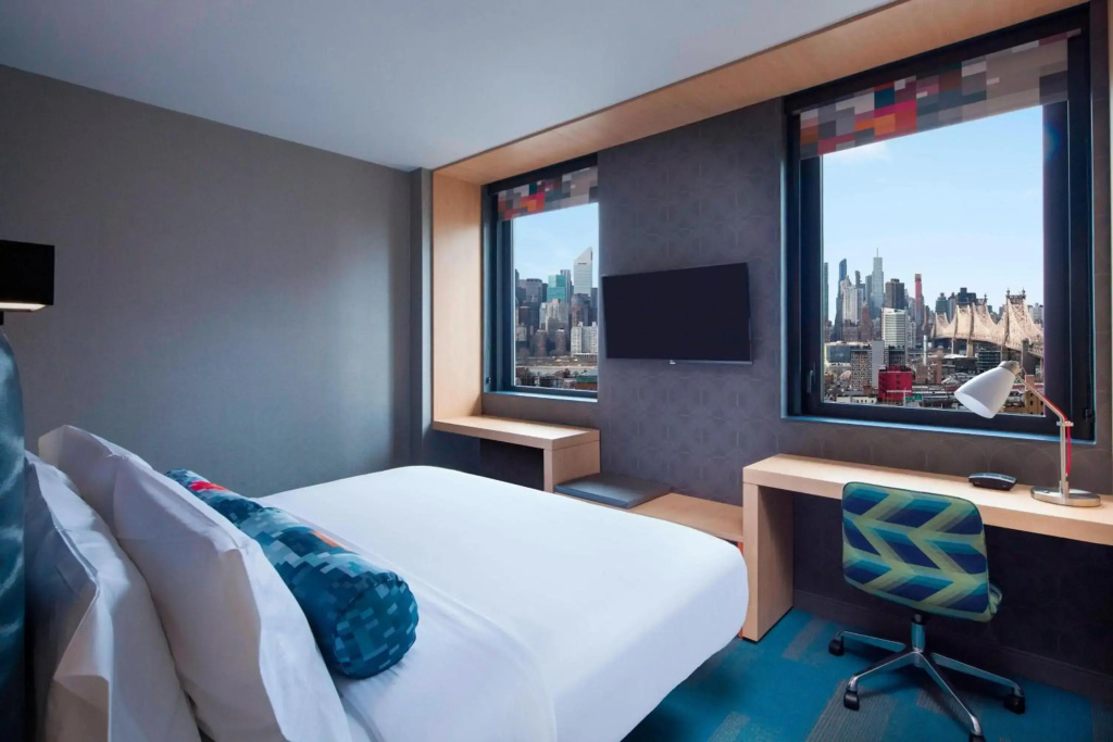 Aloft by Marriott Long Island City-Manhattan View — фото