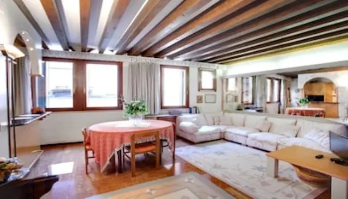 Marzo 22 - WR Apartments